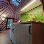 Luksustelt Jurta Na Skraju Lasu *